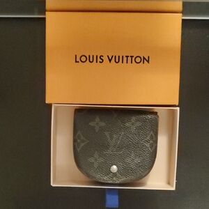 Louis Vuitton Monogram Key Holder